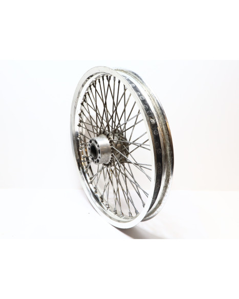 Suzuki VS 800 Intruder, framfälg