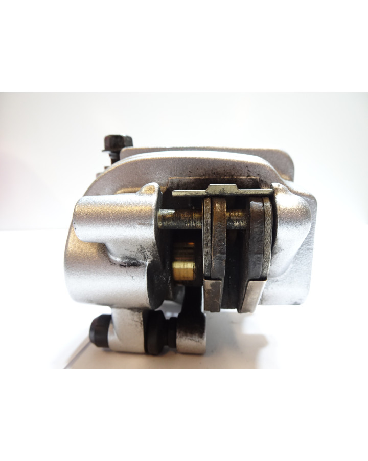 Harley-Davidson Sportster 883, bromsok fram