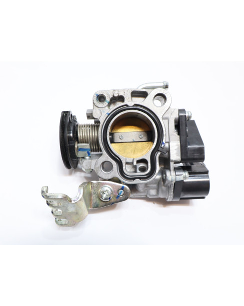 Yamaha YZF-R125, gasspjäll/insprut 2