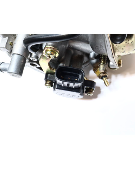 Yamaha XVS 650A Dragstar, förgasarbrygga