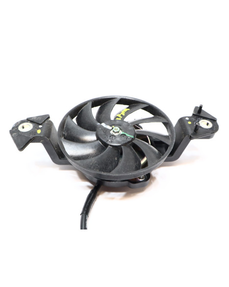 Yamaha YZF-R125, kylarfläkt