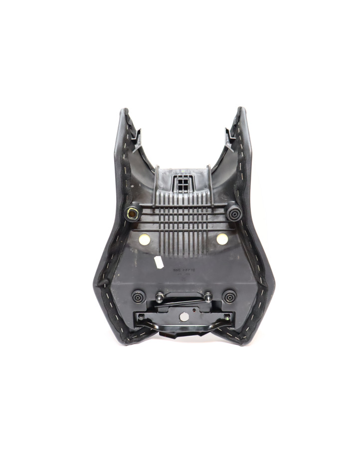 Yamaha YZF-R125, sadel