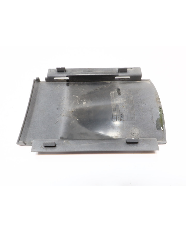 Yamaha YZF-R125, inre bakre plastdetalj