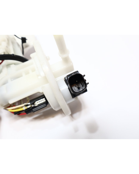 Yamaha YZF-R125, bränslepump