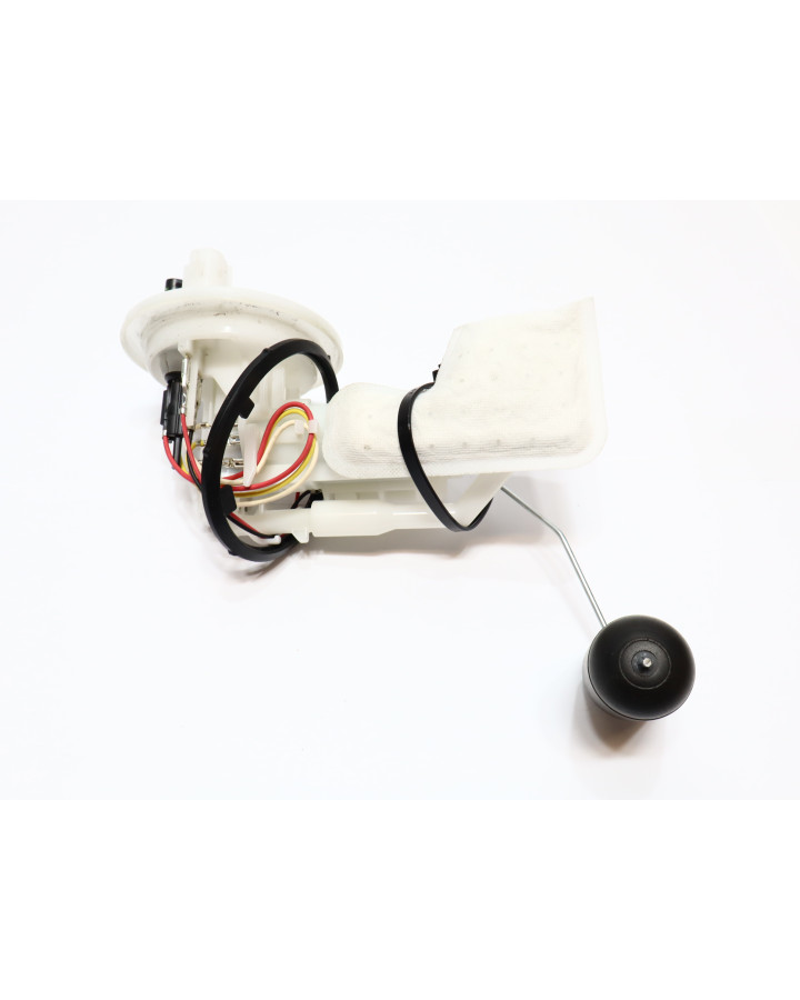 Yamaha YZF-R125, bränslepump