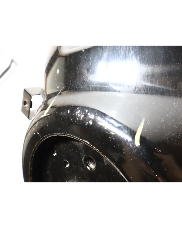 Yamaha YZF-R125, bränsletank