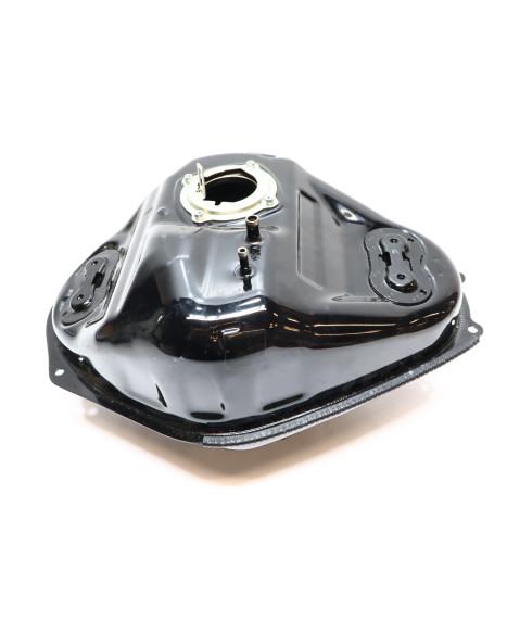 Yamaha YZF-R125, bränsletank