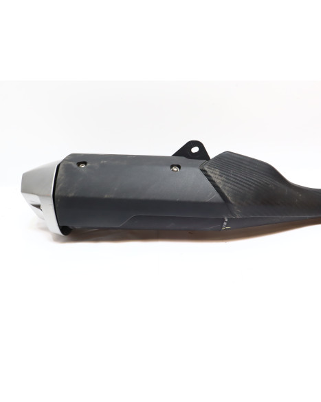 Yamaha YZF-R125, avgassystem