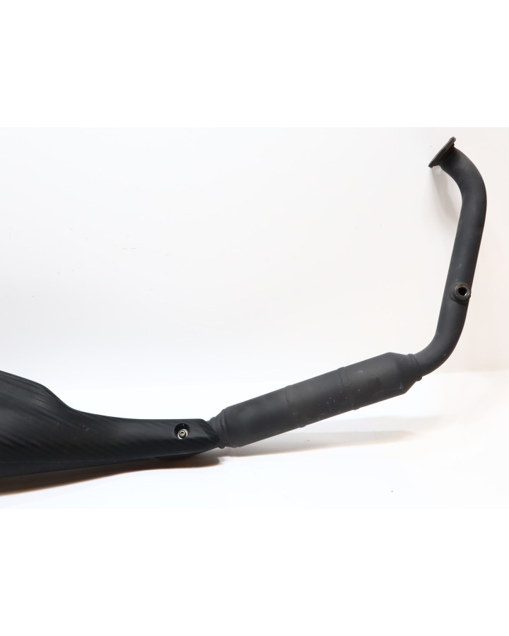 Yamaha YZF-R125, avgassystem