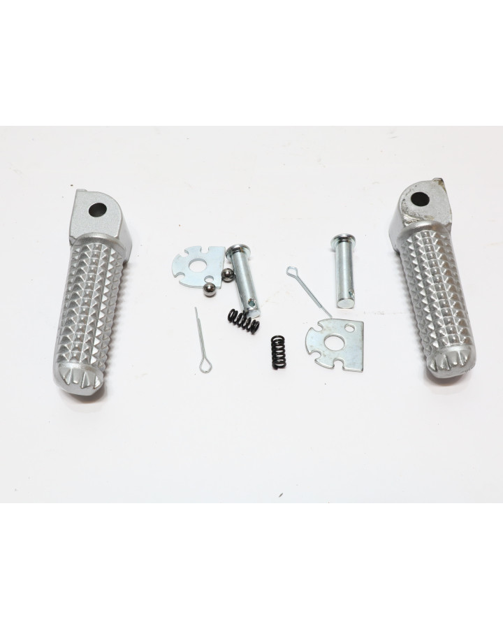 Fantic XM50, passagerarfotpinne (par)