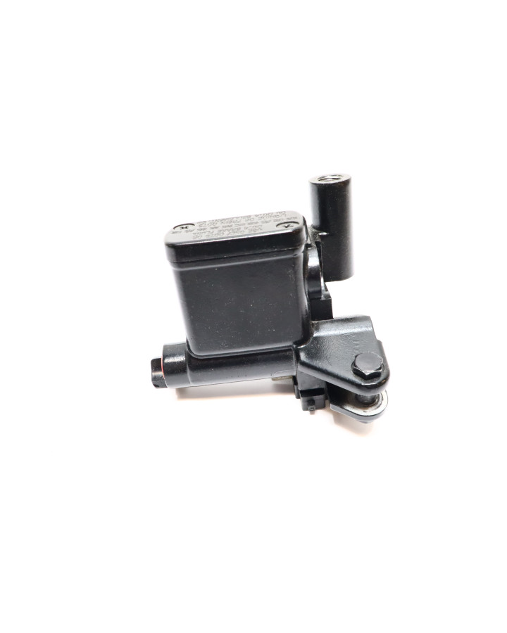 Cake Ösa, bromscylinder bak