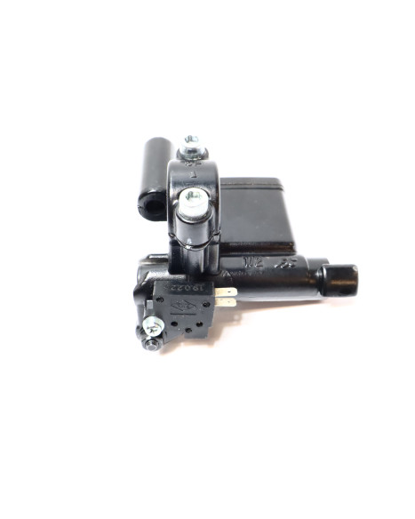 Cake Ösa, bromscylinder bak