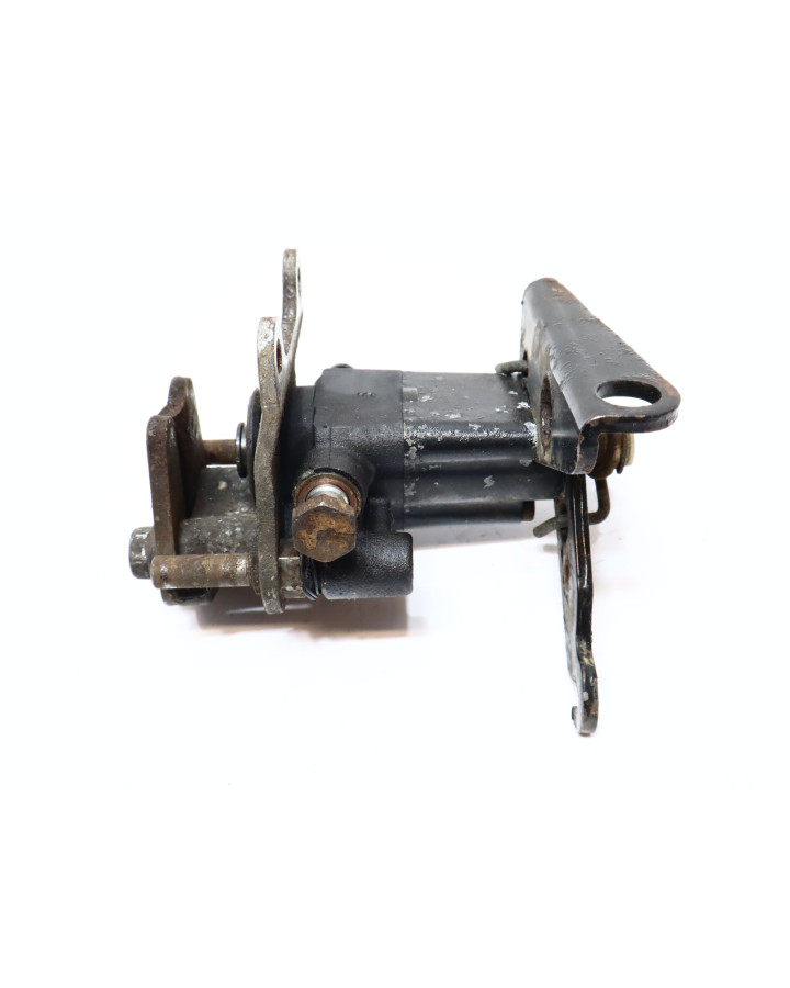 Casalini M10/M12/M14/M20 / Bellier B8, bromsok höger bak
