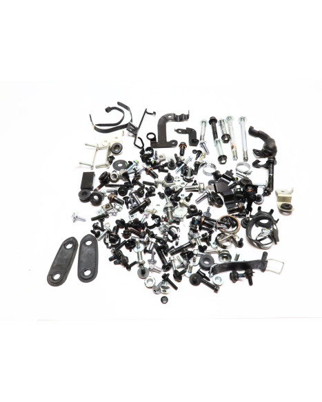 Yamaha YZF-R125, skruvkit