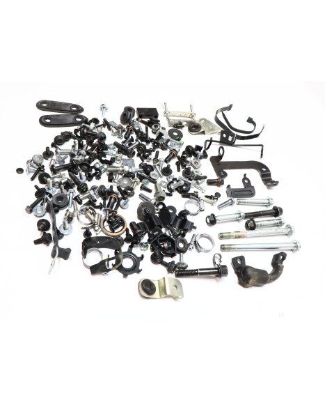 Yamaha YZF-R125, skruvkit