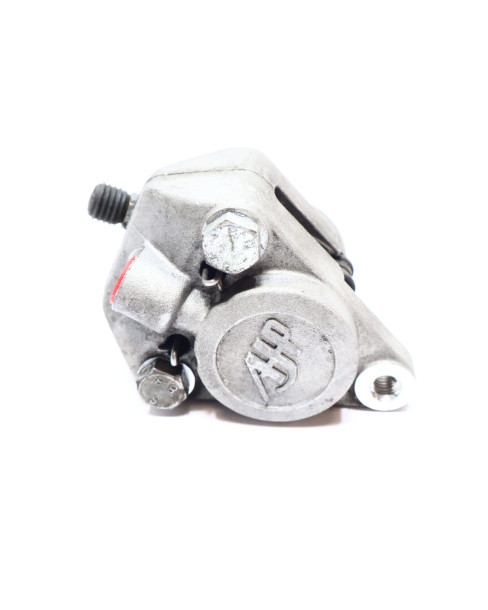 Derbi/Gilera/Rieju/Yamaha, Motorhispania, bromsok fram