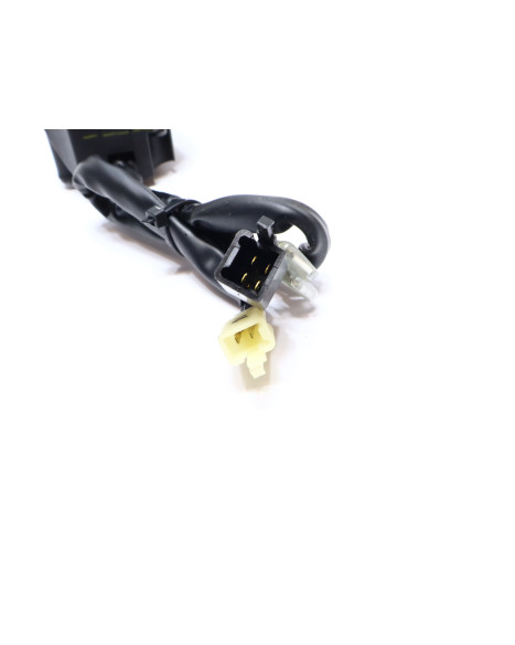 Yamaha YZF-R125, omkopplare med gashandtag höger