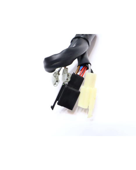 Yamaha YZF-R125, omkopplare med gashandtag höger