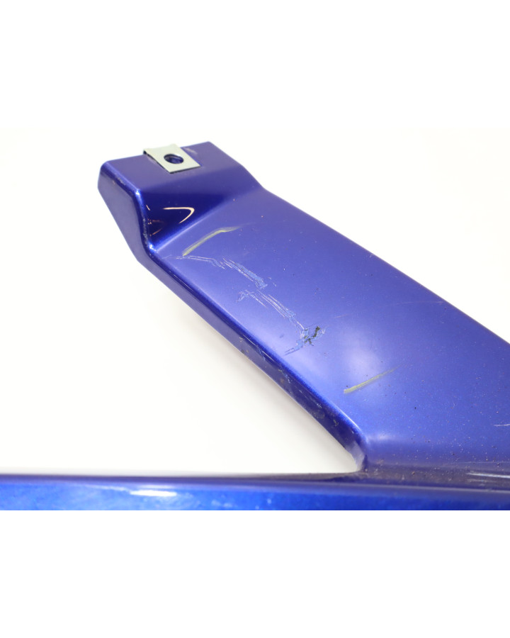 Yamaha YZF-R125, nedre sidokåpa vänster