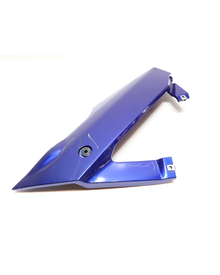 Yamaha YZF-R125, nedre sidokåpa vänster