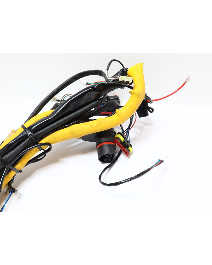 Cake Ösa, kabelhärva