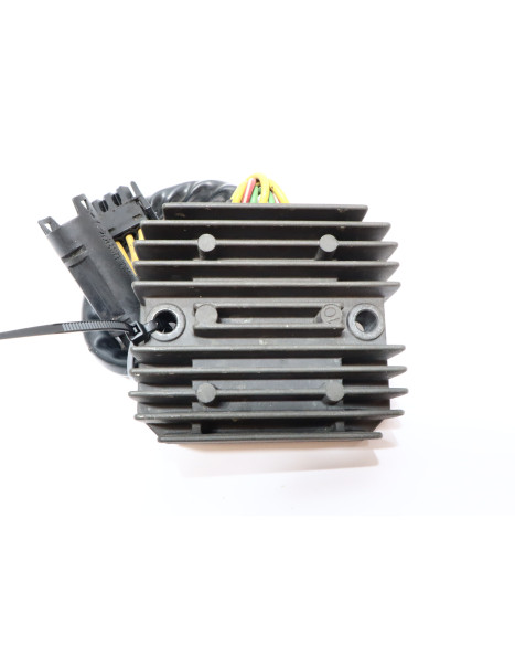 BMW F800ST, voltregulator