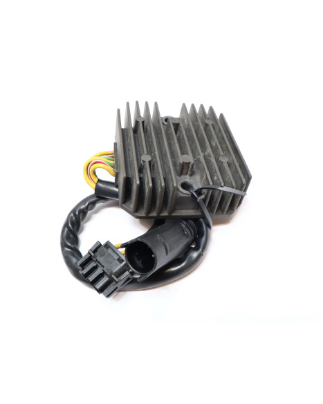 BMW F800ST, voltregulator