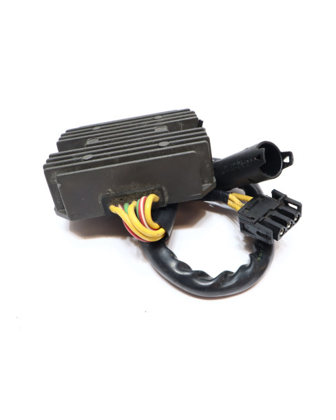 BMW F800ST, voltregulator