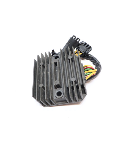 BMW F800ST, voltregulator