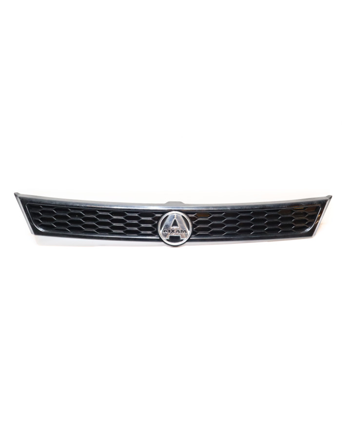 Aixam S9, grill fram