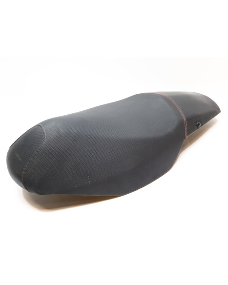 Peugeot Speedfight 3/4, sadel