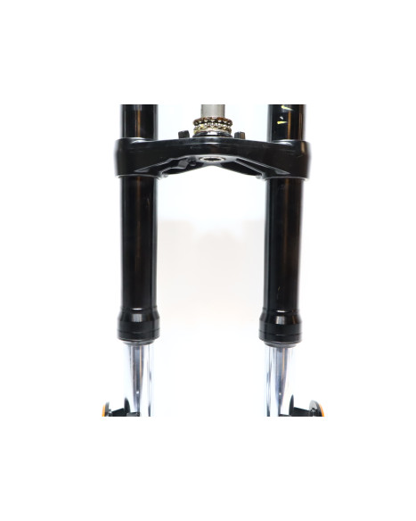 Yamaha YZF-R125, framgaffel