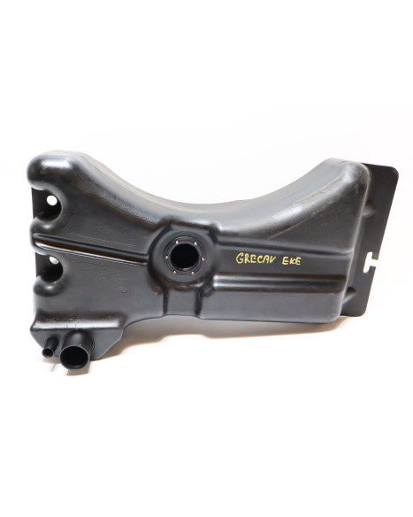 Grecav EKE, bränsletank