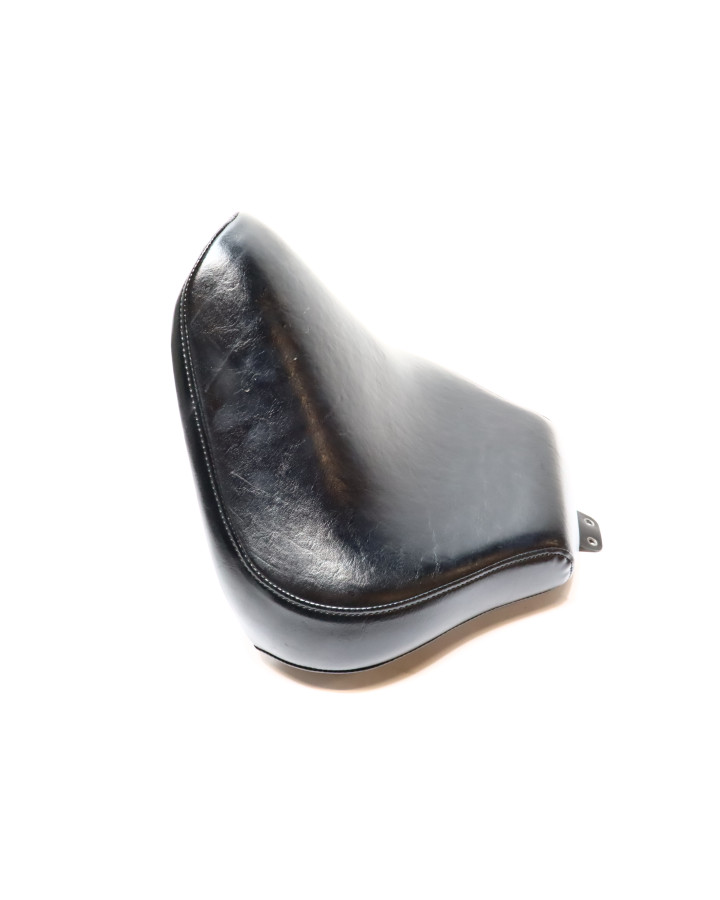 Yamaha XVS 1100 Dragstar, sadel