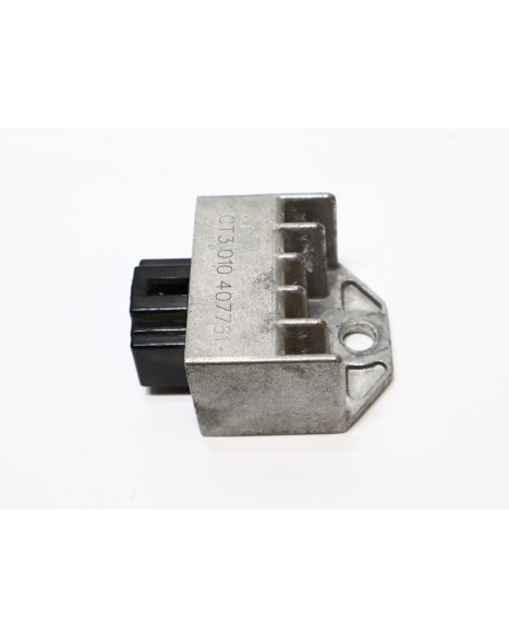 Peugeot Kisbee, voltregulator