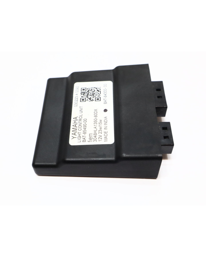 Yamaha MT-07, kontrollenhet framlykta