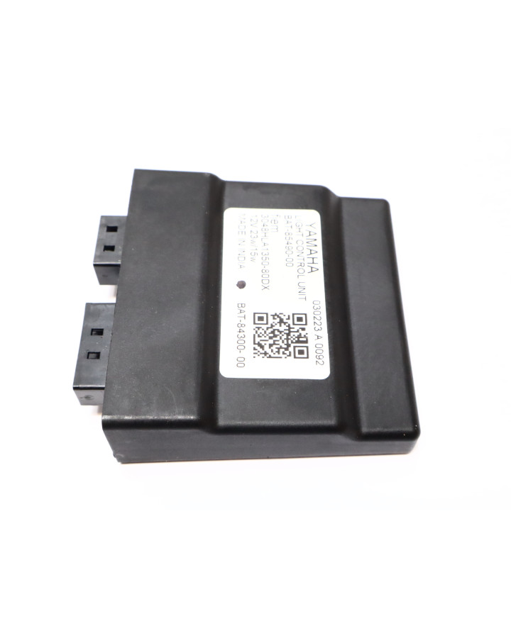 Yamaha MT-07, kontrollenhet framlykta