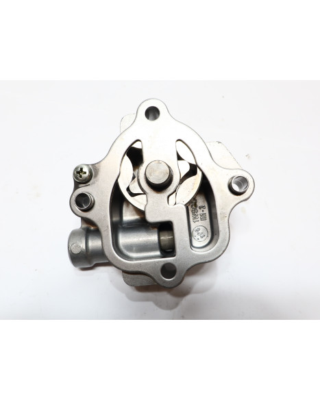 Yamaha MT-07, oljepump