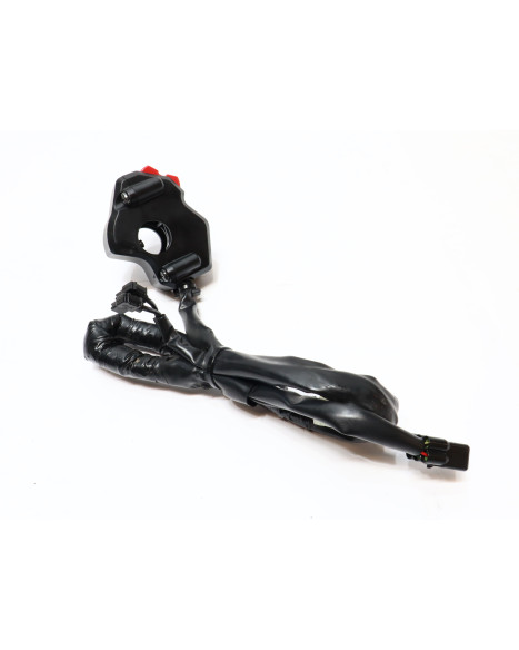 Yamaha MT-07, omkopplare höger