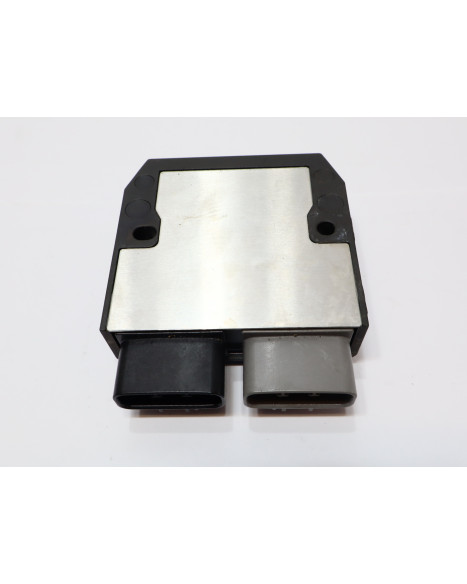 Yamaha MT-07, voltregulator