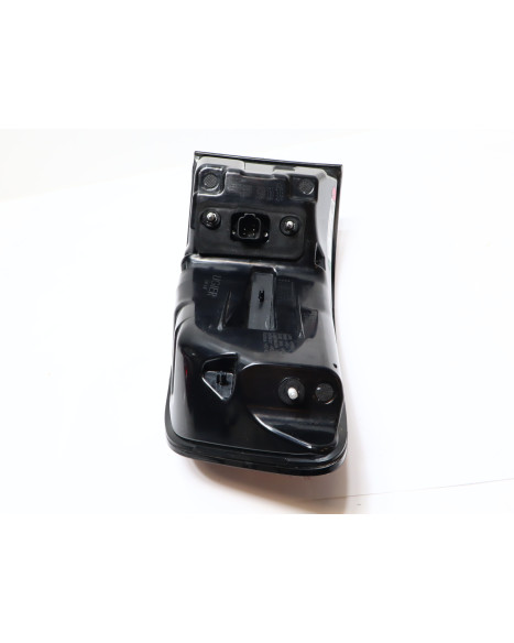 Ligier JS60, baklykta vänster