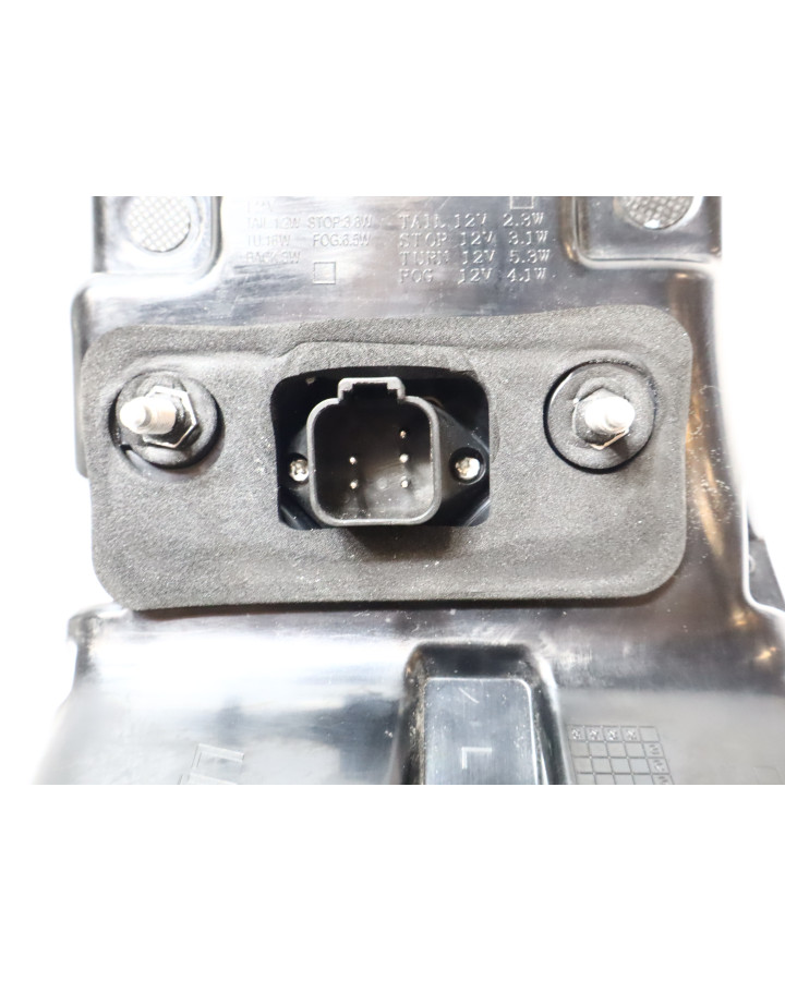 Ligier JS60, baklykta vänster