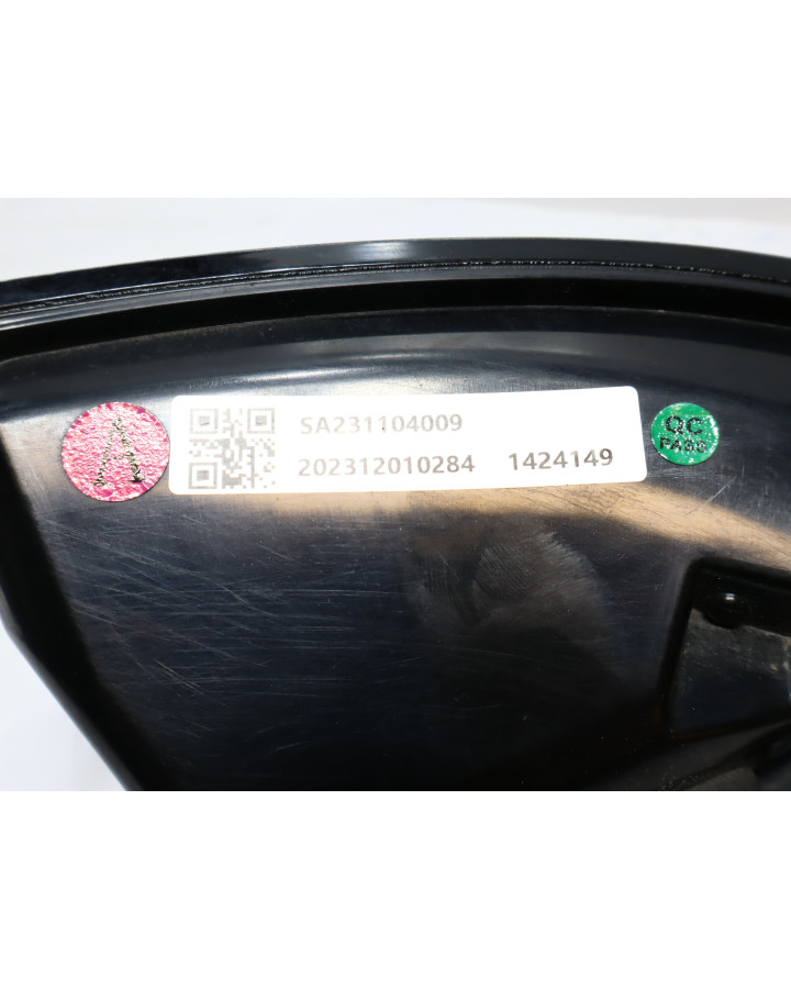 Ligier JS60, baklykta vänster