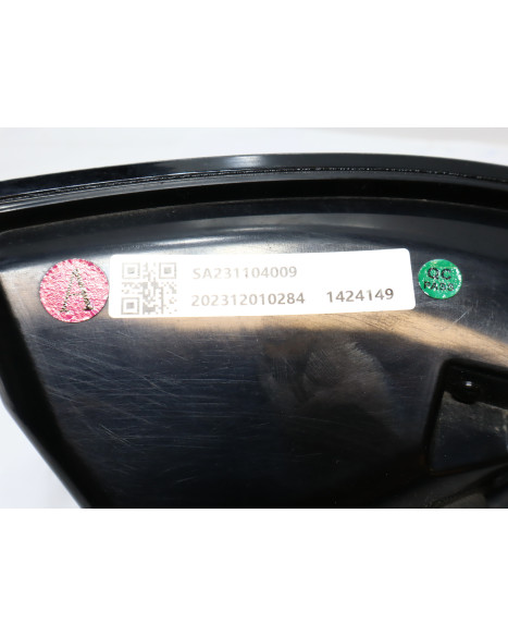 Ligier JS60, baklykta vänster