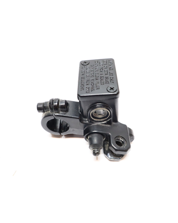 Peugeot Speedfight 3/4, bromscylinder fram