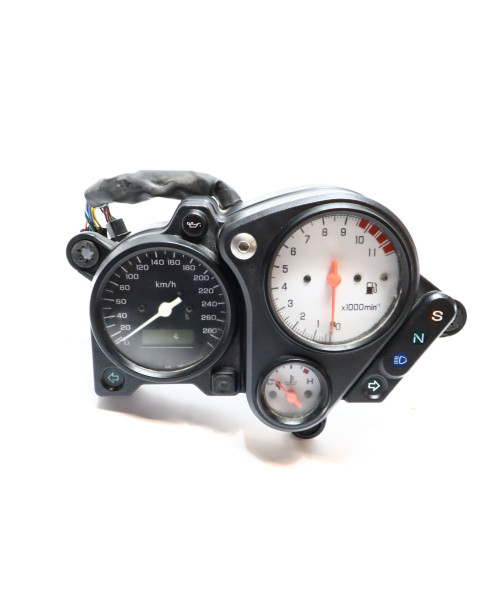 Honda VTR 1000F, hastighetsmätare