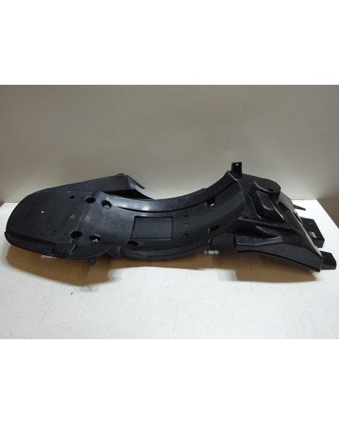 Kawasaki ZZR1400, inre stänkskärm