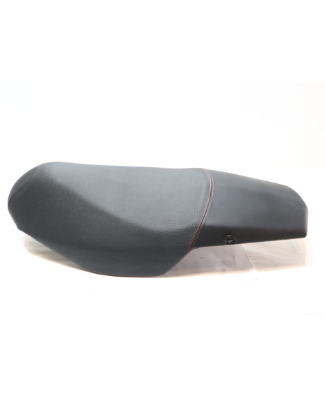 Peugeot Speedfight 3/4, sadel