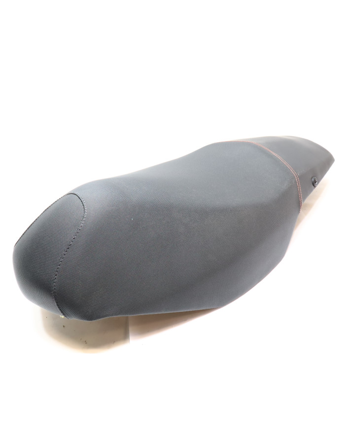 Peugeot Speedfight 3/4, sadel