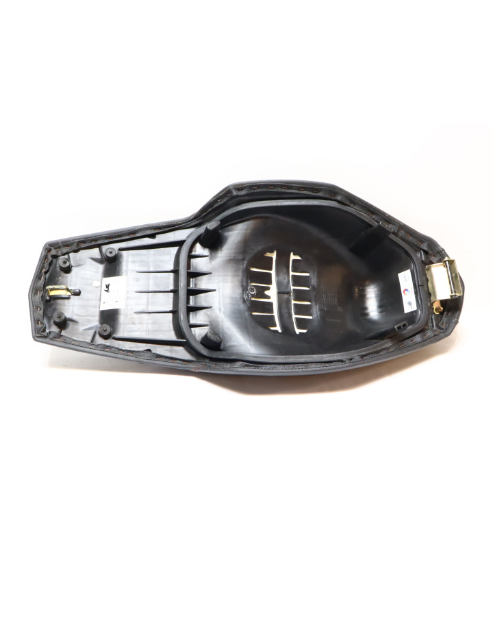 Peugeot Speedfight 3/4, sadel